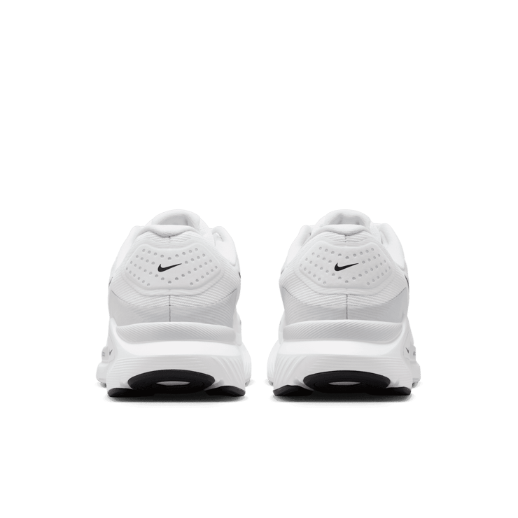 Nike Structure 26 White Black (W) Angle 3