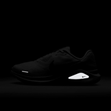Nike Structure 26 White Black (W) Angle 0