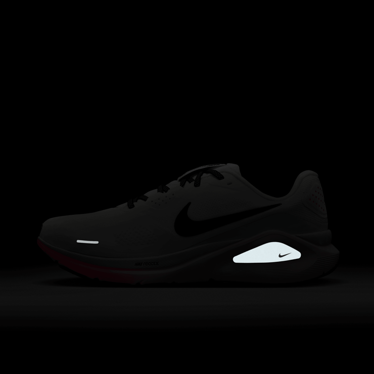 Nike Structure 26 White Black Glacier Ice Angle 0