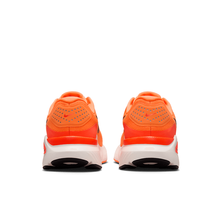 Nike Structure 26 Total Orange Black Angle 2
