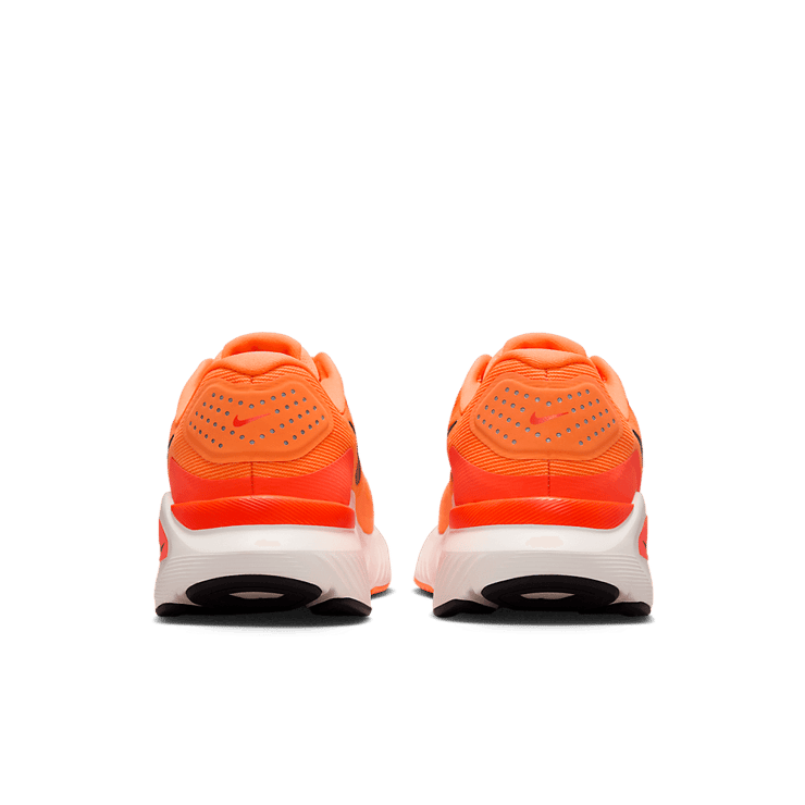 Nike Structure 26 Total Orange Black Angle 2