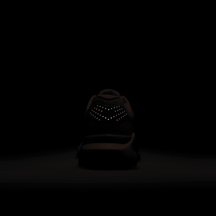 Nike Structure 26 Total Orange Black Angle 5