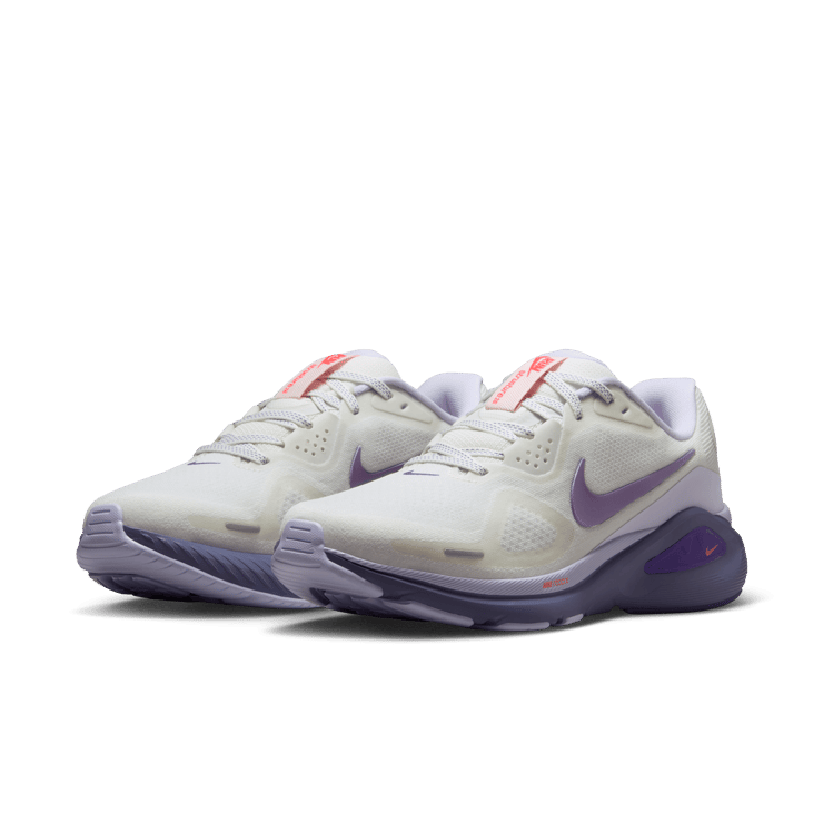 Nike Structure 26 Summit White Wild Grape (W) Angle 2