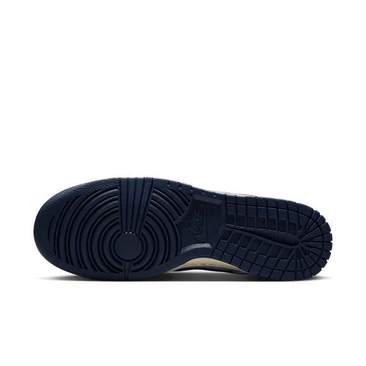 Nike Dunk Low Rivalry New York Yankees Angle 2