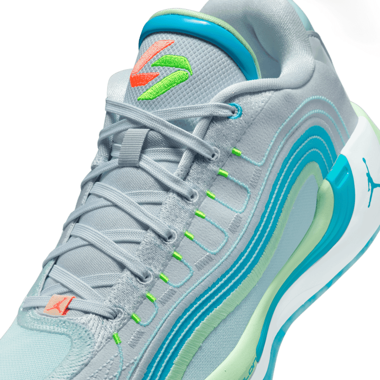 Jordan Luka 4 Football Grey Laser Blue Angle 4