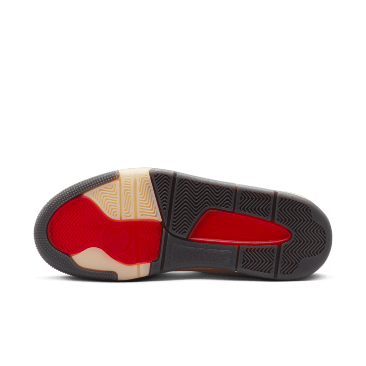 Jordan Flight Court Who Decides War Coconut Milk (W) Angle 1