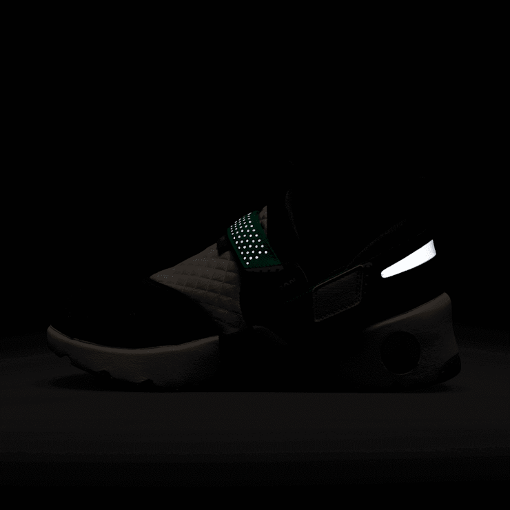 Jordan Trunner LX Rare Air Angle 5