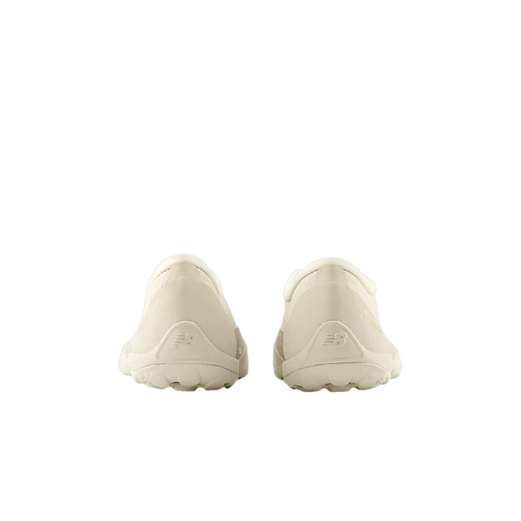 New Balance Tokyo Design Studio MT10T Cream Angle 4