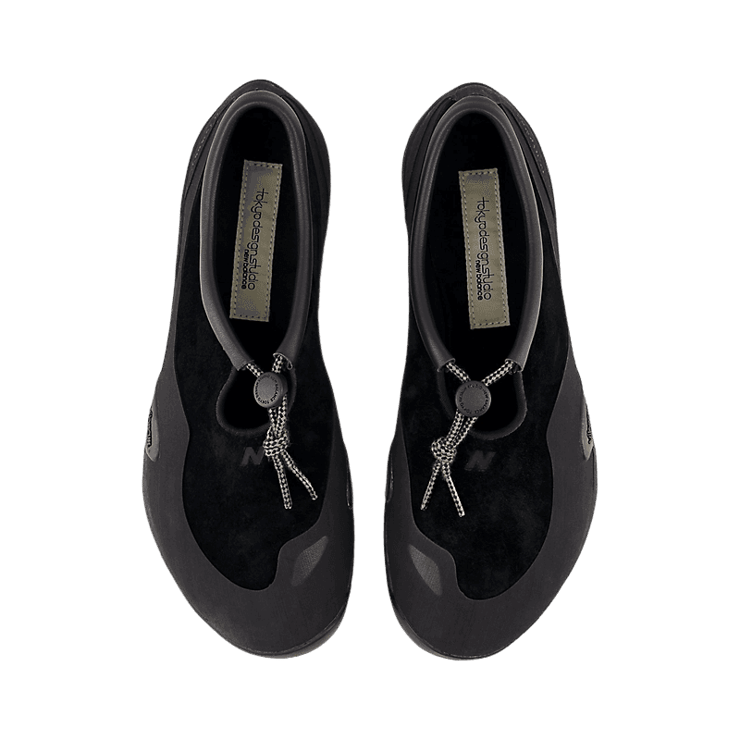 New Balance Tokyo Design Studio MT10T Black Angle 1