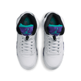 Air Jordan 5 Retro OG Grape (GS) Angle 3