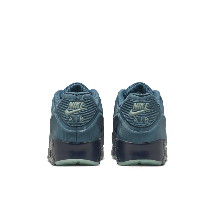 Nike Air Max 90 Thunderstorm Angle 3