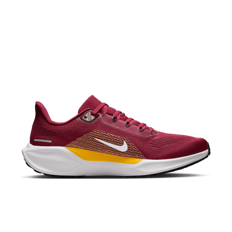 Nike Pegasus 41 NFL Washington Commanders Angle 0