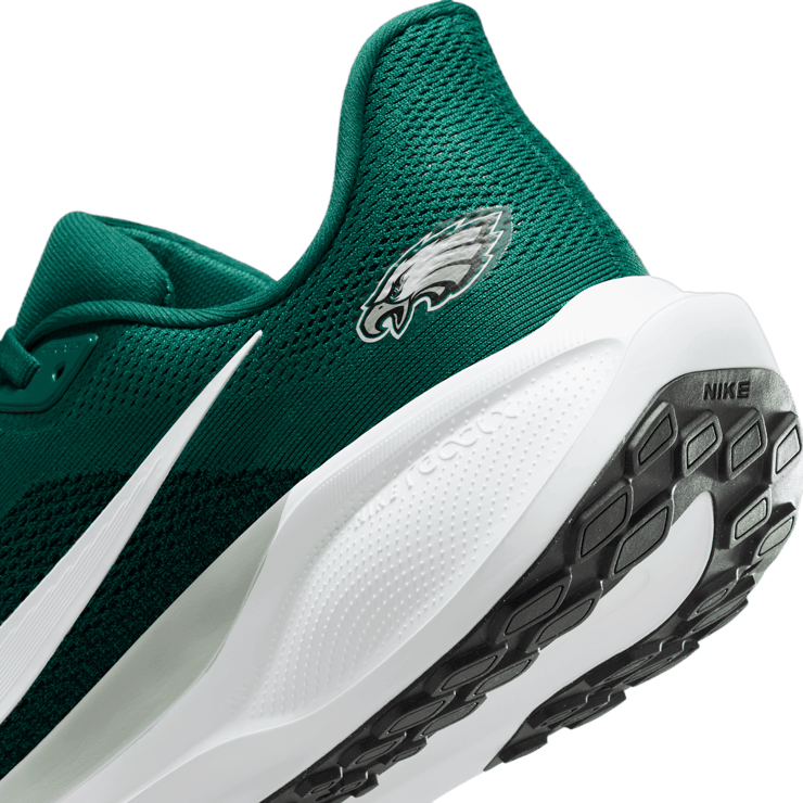 Nike Pegasus 41 NFL Philadelphia Eagles Angle 4