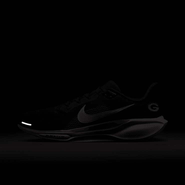 Nike Pegasus 41 NFL Green Bay Packers Angle 3