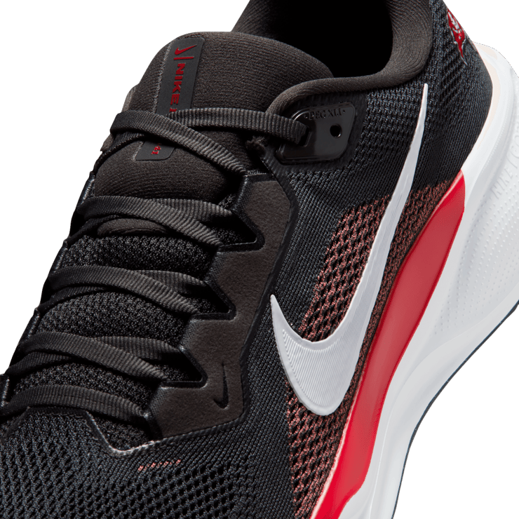 Nike Pegasus 41 NFL Tampa Bay Buccaneers Angle 8