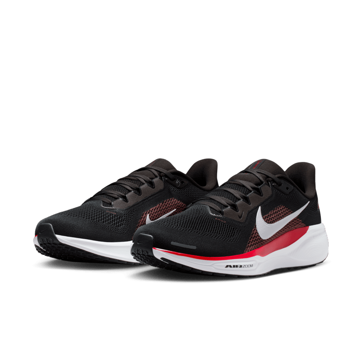 Nike Pegasus 41 NFL Tampa Bay Buccaneers Angle 2