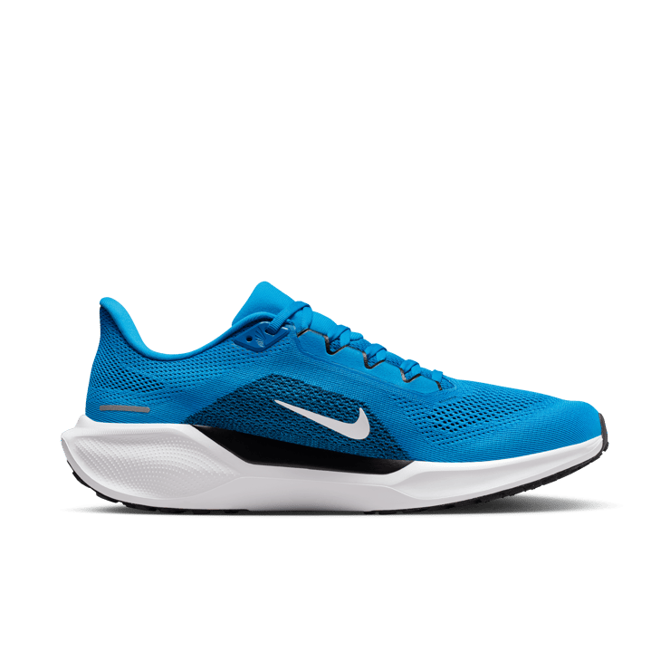 Nike Pegasus 41 NFL Carolina Panthers Angle 6