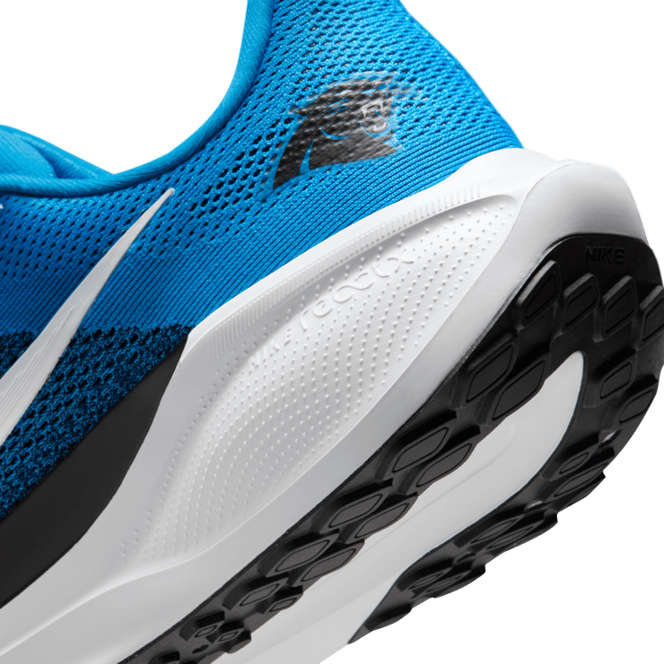 Nike Pegasus 41 NFL Carolina Panthers Angle 4