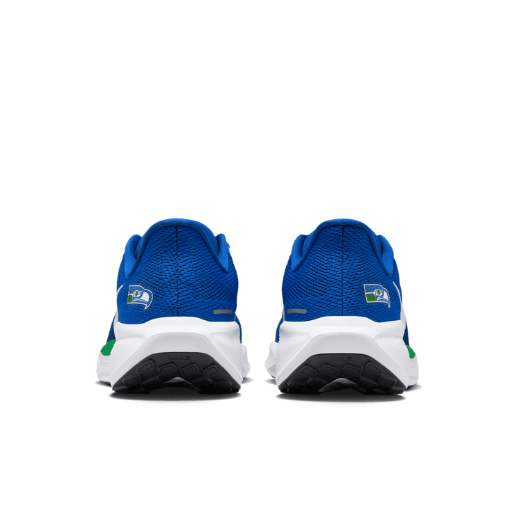 Nike Pegasus 41 NFL Seattle Seahawks Angle 4