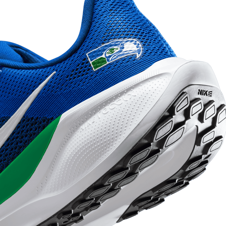 Nike Pegasus 41 NFL Seattle Seahawks Angle 6