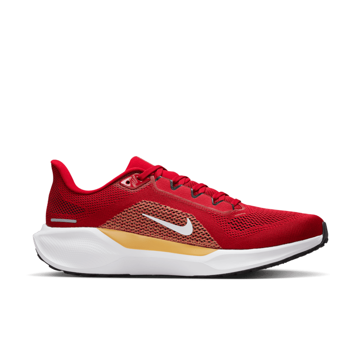 Nike Pegasus 41 NFL San Francisco 49ers Angle 1
