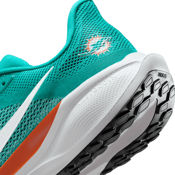 Nike Pegasus 41 NFL Miami Dolphins Angle 6
