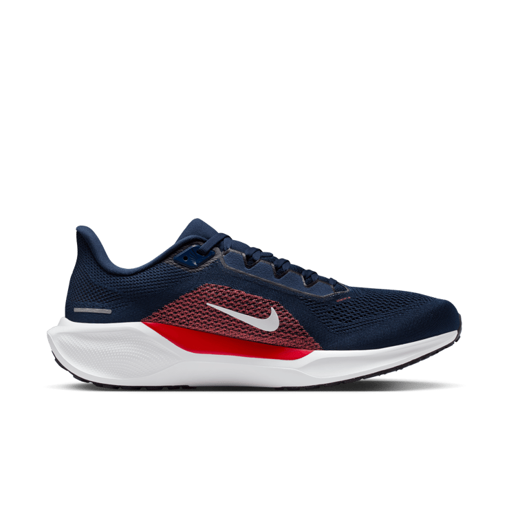 Nike Pegasus 41 NFL New England Patriots Angle 4