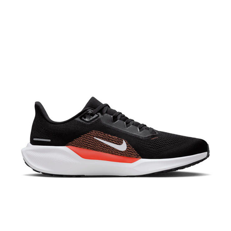 Nike Pegasus 41 NFL Cincinnati Bengals Angle 2