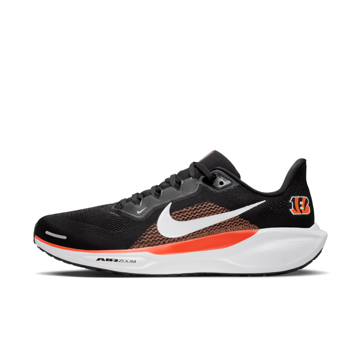 Nike Pegasus 41 NFL Cincinnati Bengals Angle 5