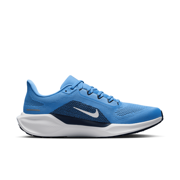 Nike Pegasus 41 NFL Tennessee Titans Angle 0
