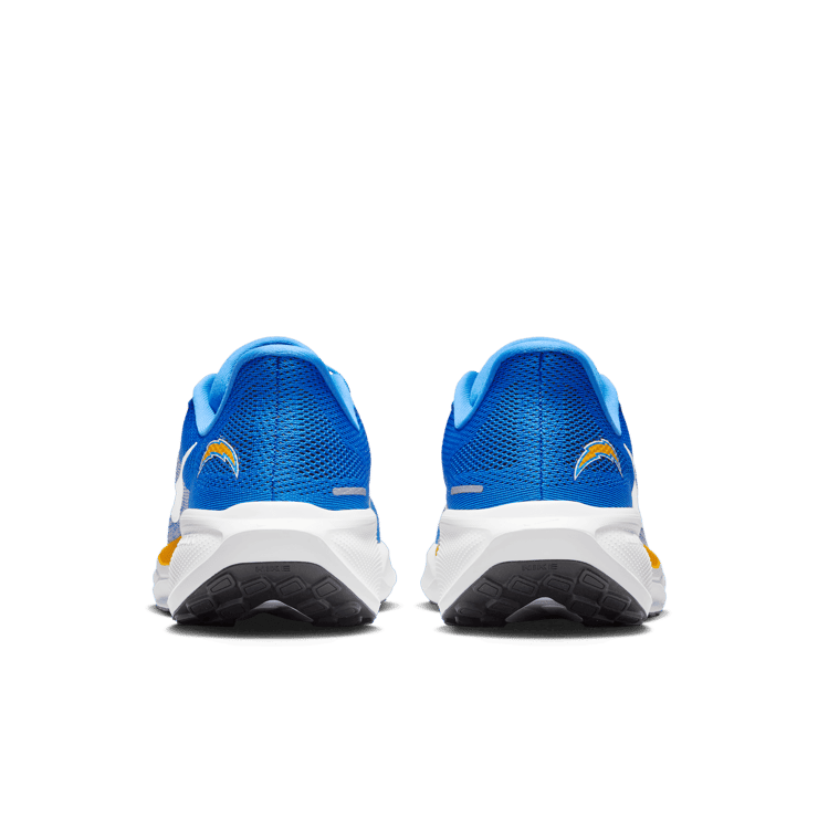 Nike Pegasus 41 NFL Los Angeles Chargers Angle 4