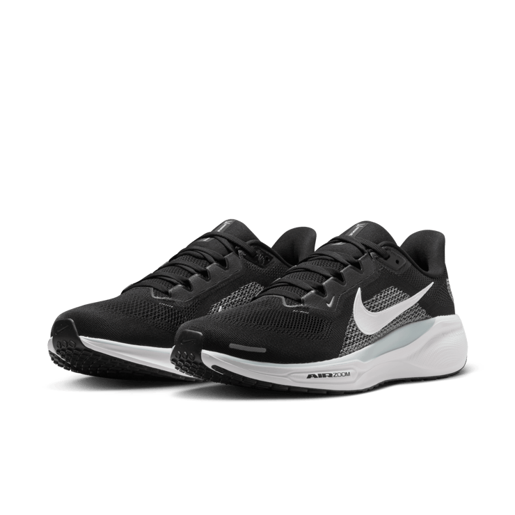 Nike Pegasus 41 NFL Las Vegas Raiders Angle 4