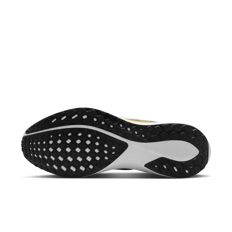 Nike Pegasus 41 NCAA LSU Angle 1