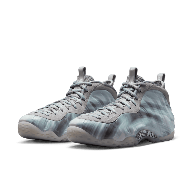 Nike Air Foamposite One Dream A World Grey Angle 2
