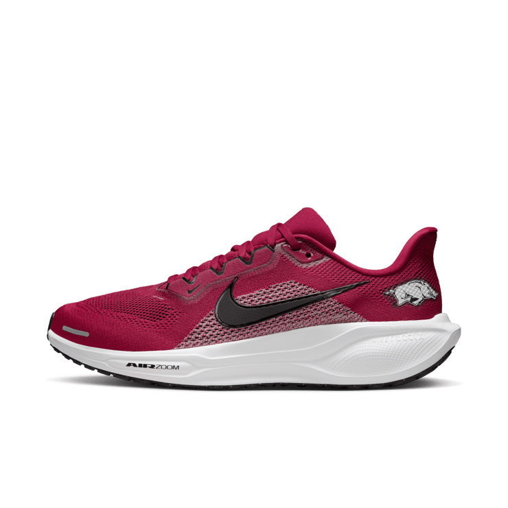 Nike Pegasus 41 NCAA Arkansas Angle 2