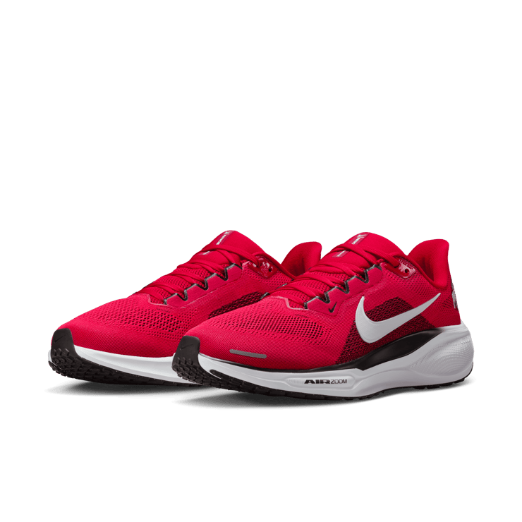 Nike Pegasus 41 NCAA Ohio State Angle 4