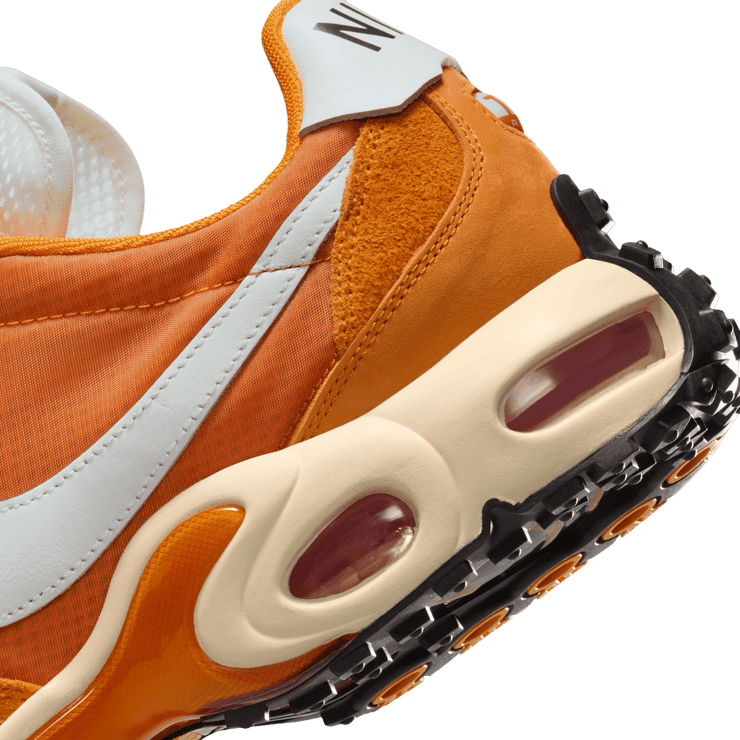 Nike Air Max Waffle Ceramic Angle 4