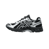 Asics Gel-Kayano 12.1 Black Silver Angle 2