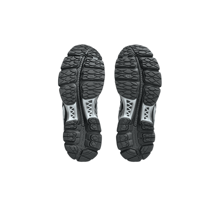 Asics Gel-Kayano 12.1 Black Silver Angle 5