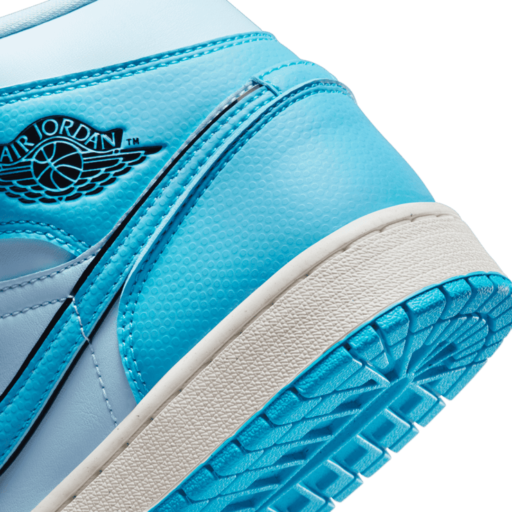 Air Jordan 1 Mid SE Ice Blue Dark Powder Blue (W) Angle 5