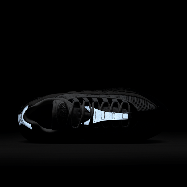 Nike Air Max 95 OG Blue Tint (W) Angle 0