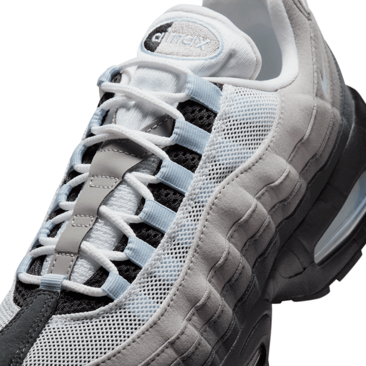Nike Air Max 95 OG Blue Tint (W) Angle 8