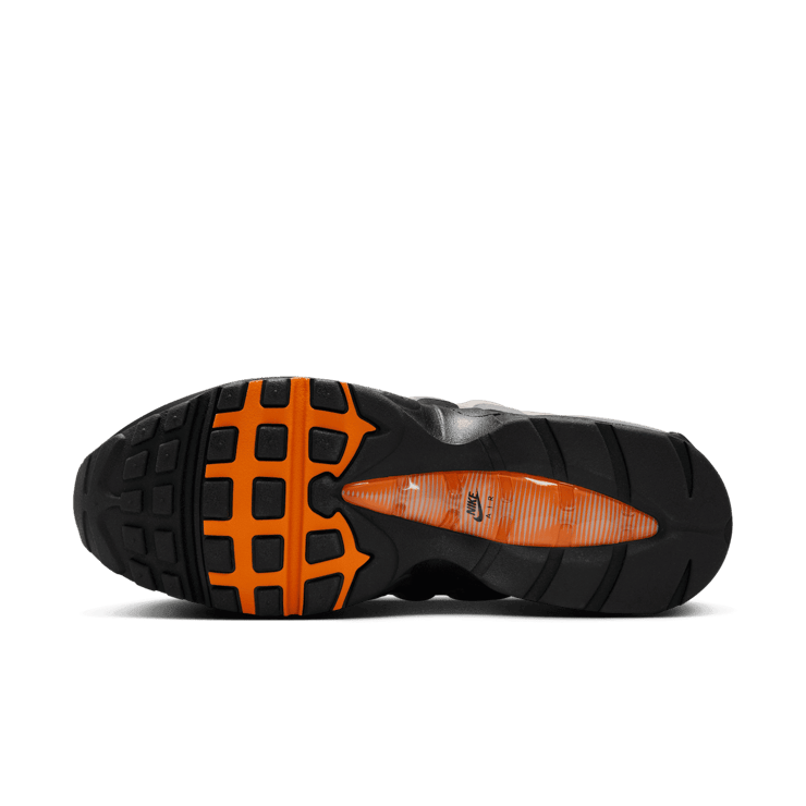 Nike Air Max 95 OG Bright Mandarin 2.0 Angle 5