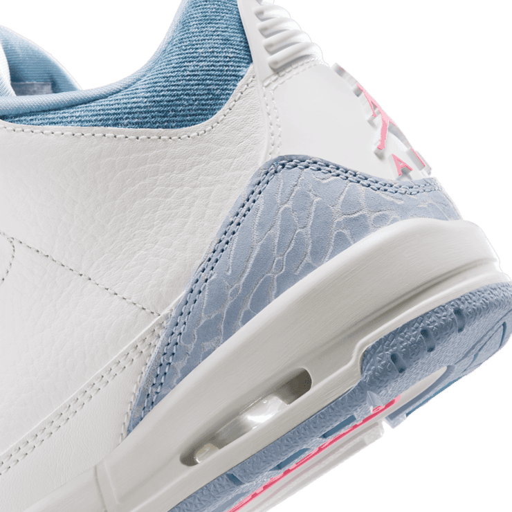 Air Jordan 3 Retro White Cobalt Bliss (GS) Angle 4