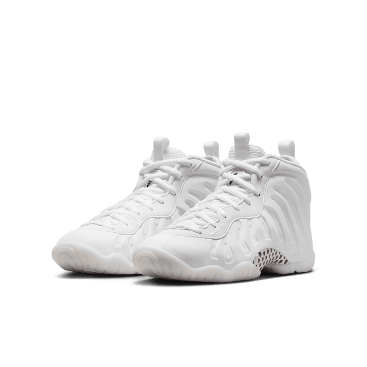 Nike Air Foamposite One Triple White (GS) Angle 0