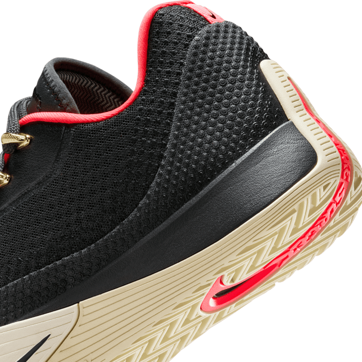 Nike S.T. Flare Solar Red Angle 7