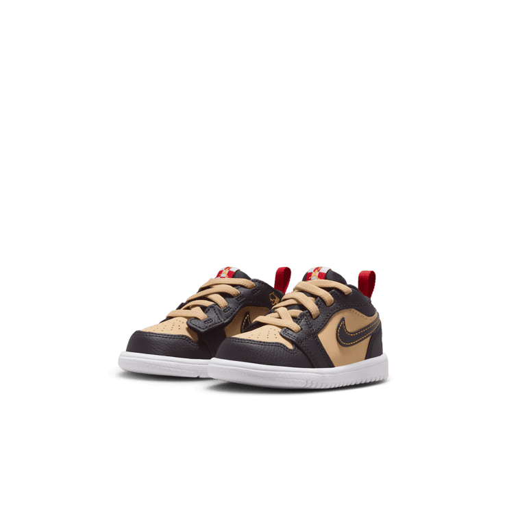 Air Jordan 1 Low Pizza (TD) Angle 3