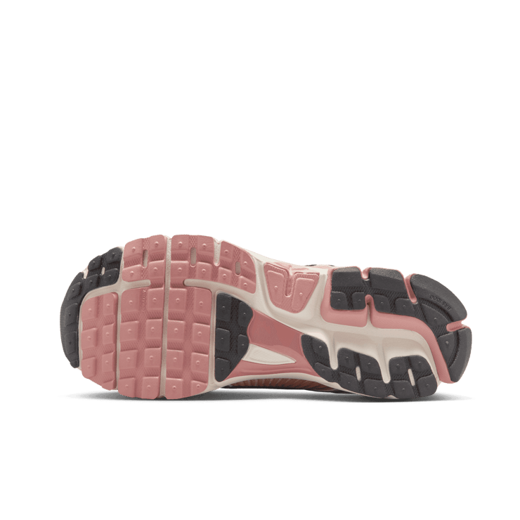 Nike Zoom Vomero 5 Sail Particle Pink (W) Angle 1