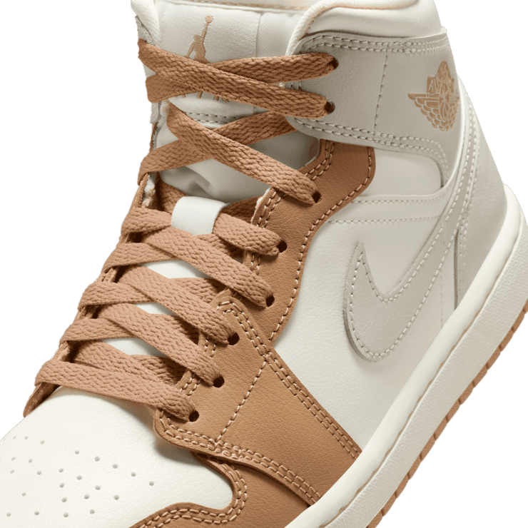 Air Jordan 1 Mid Pale Ivory Hemp (W) Angle 5