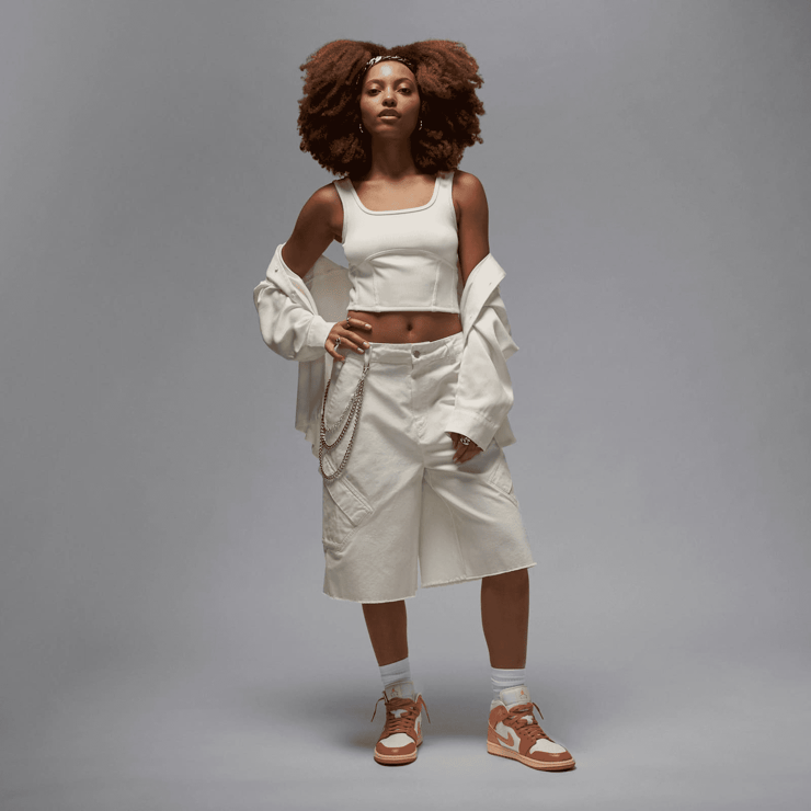 Air Jordan 1 Mid Madder Root Light Madder Root (W) Angle 3